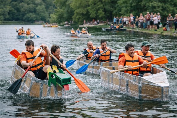 Bootsbau und Rennen Berlin Firmenevent, Teambuilding in Berlin